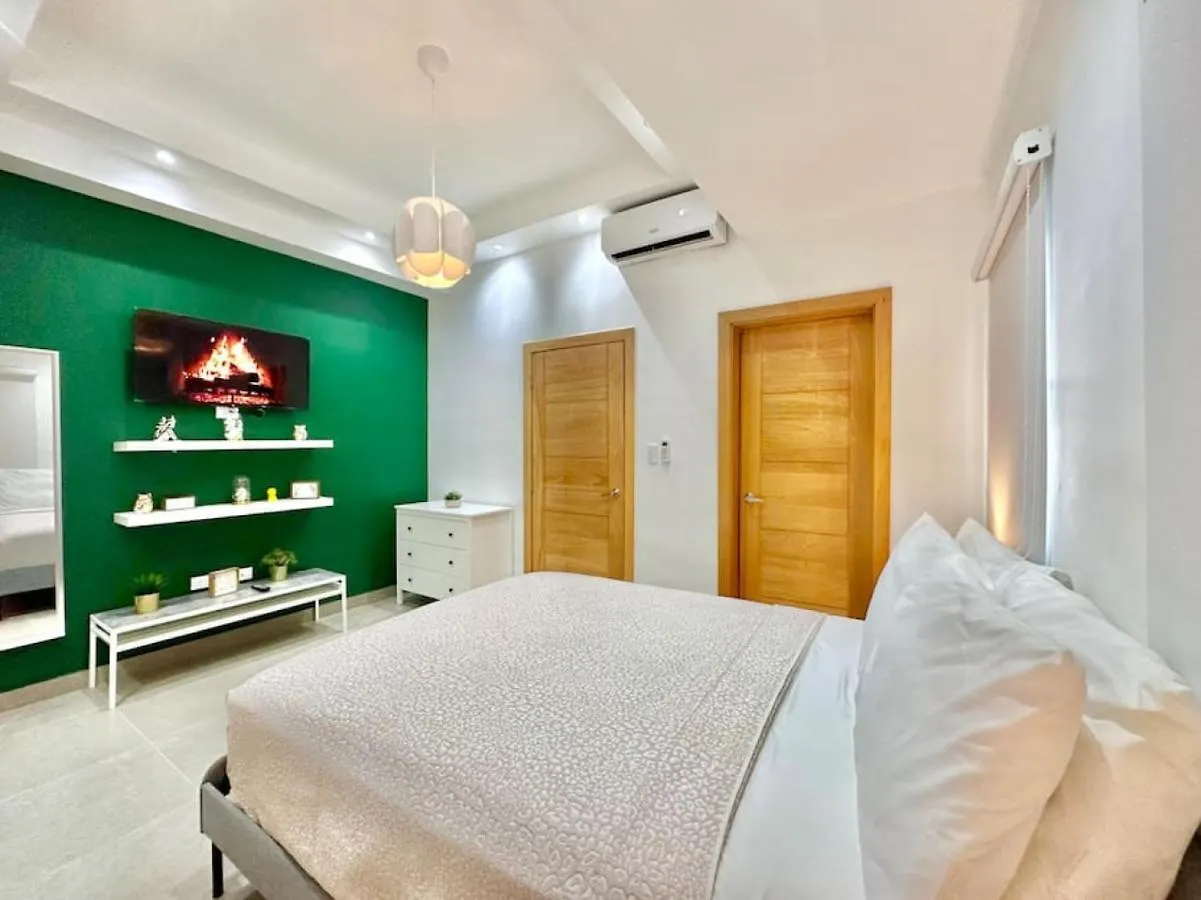 Stunning City Center Condo Los Prados 0*,