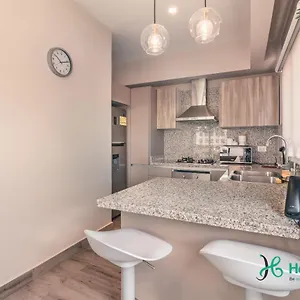 Regatta Living Ii With Breakfast Included! - 502 Los Prados